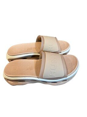 HUNTER Women's Geneva Slip-On Casual Sandals Natural Size 7-7.5 EUC
